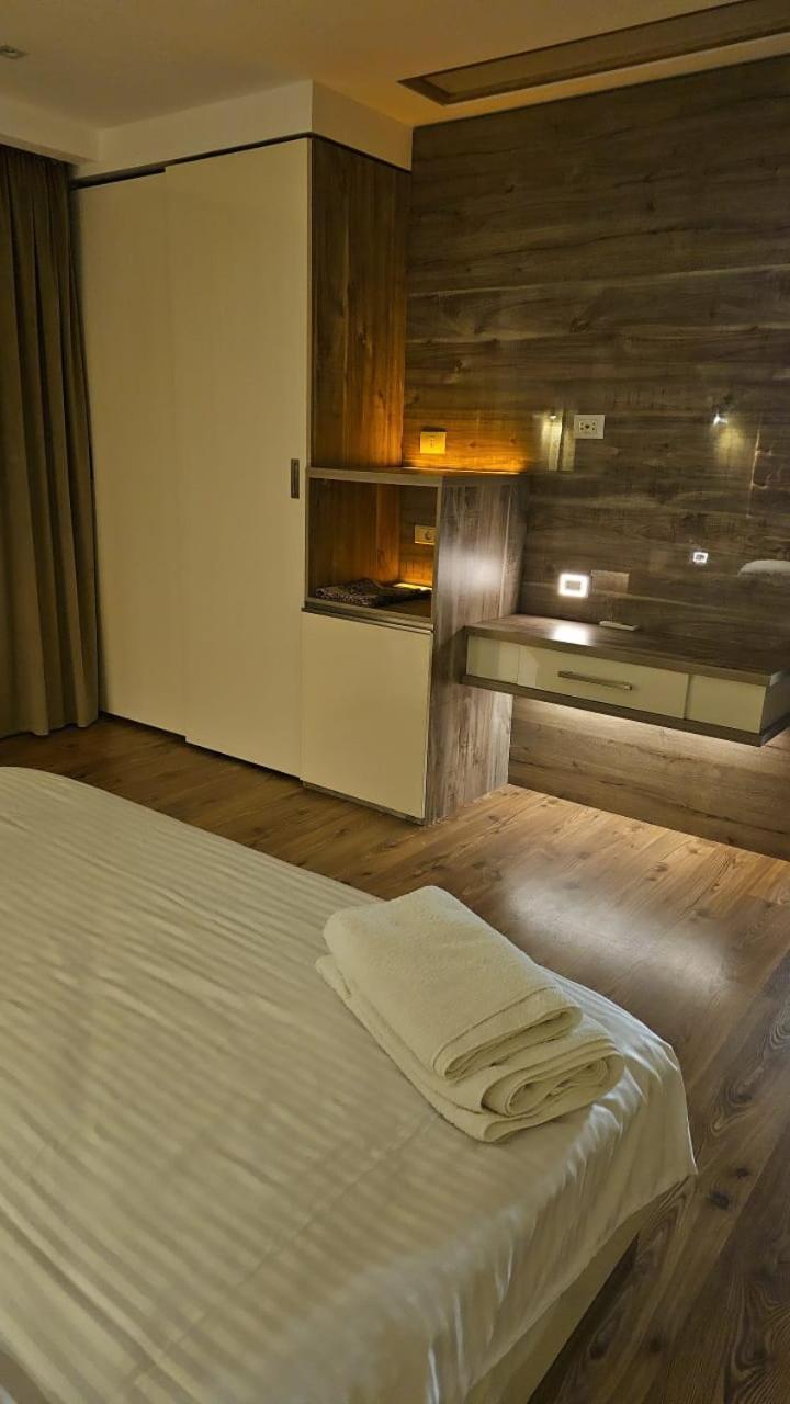 Sheraton Ocean 503 - Private Apartments Каир Экстерьер фото